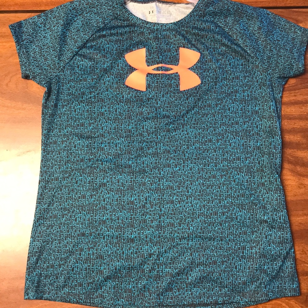 Under Armour Loose HeatGear T-Shirt Size: Youth XL